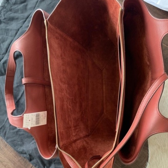 Celine Medium Trifold tote- brand new! - Picture 8 of 8